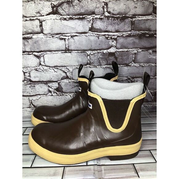 NEW!  Xtratuf Men's Brown Commercial Grade Legacy Deck Boots Men Sz 10M US/43EU - Picture 1 of 16